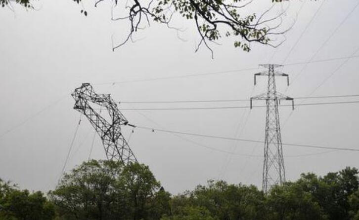 輸電線路桿塔傾斜在線監測，做好輸電鐵塔“監管員”